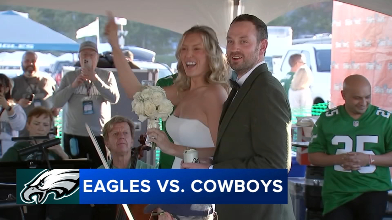 Chicago couple Lindsey Carl, Brandon Byrd get married at Philadelphia Eagles tailgate before MNF
— Yountville Community news