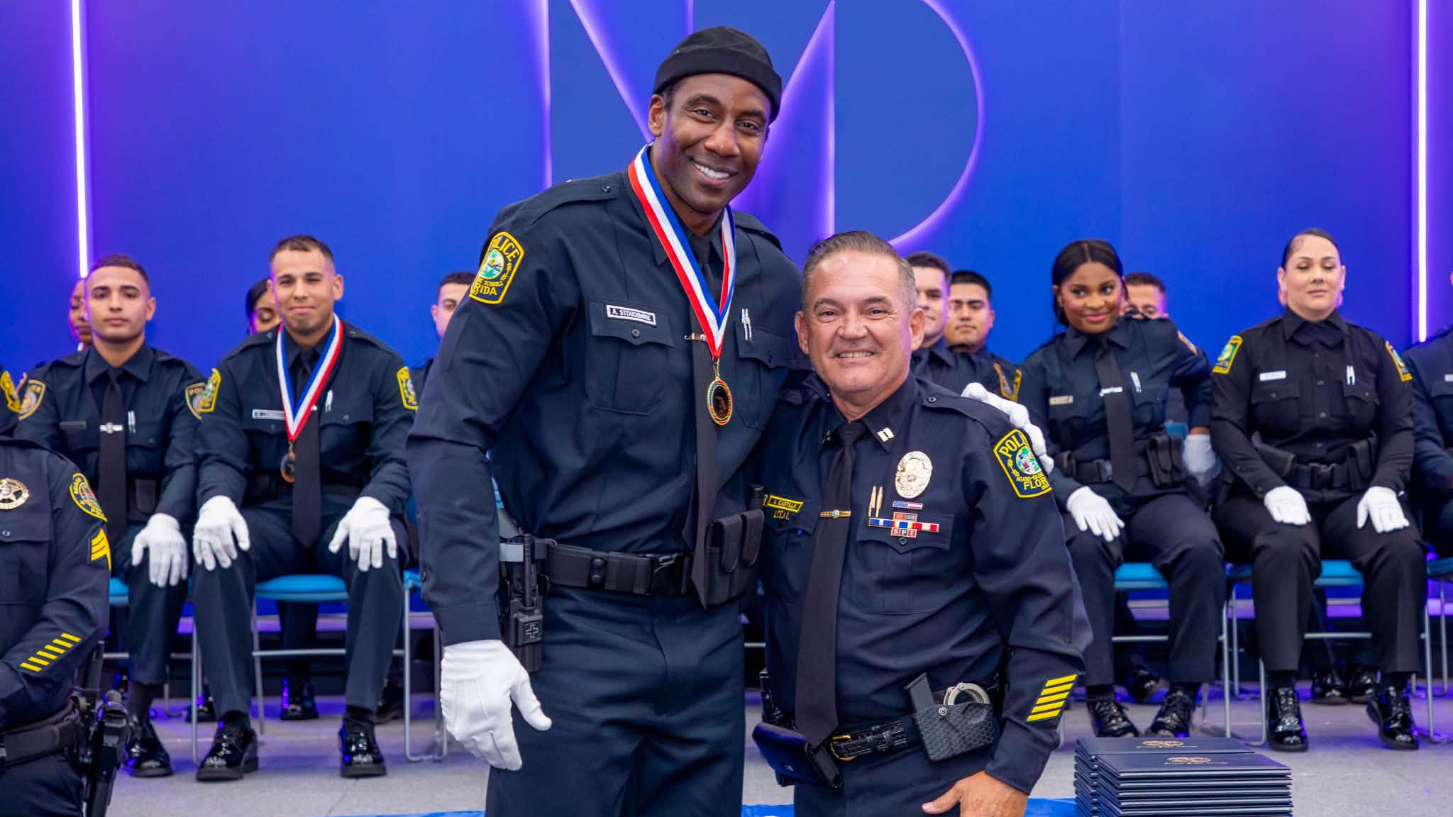 NBA hall of famer Amar'e Stoudemire begins new career as Florida police officer — KTVU Sports, Yountville Sports news